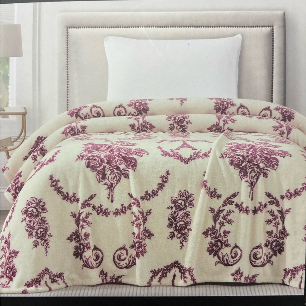 Oversized Paris floral throw blanket